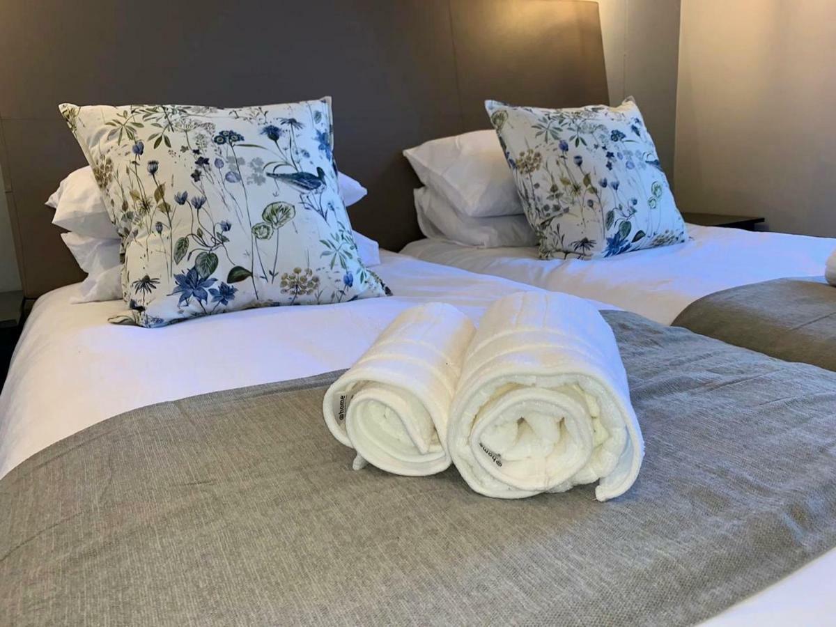 Oyster Lagoon Villa - Luxurious 2 Bed Apartment In クニスナ エクステリア 写真